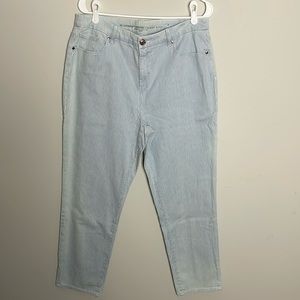 Chicos So Slimming Girlfriend Slim Leg Ankle Light Blue White Pin Stripe Jeans-L